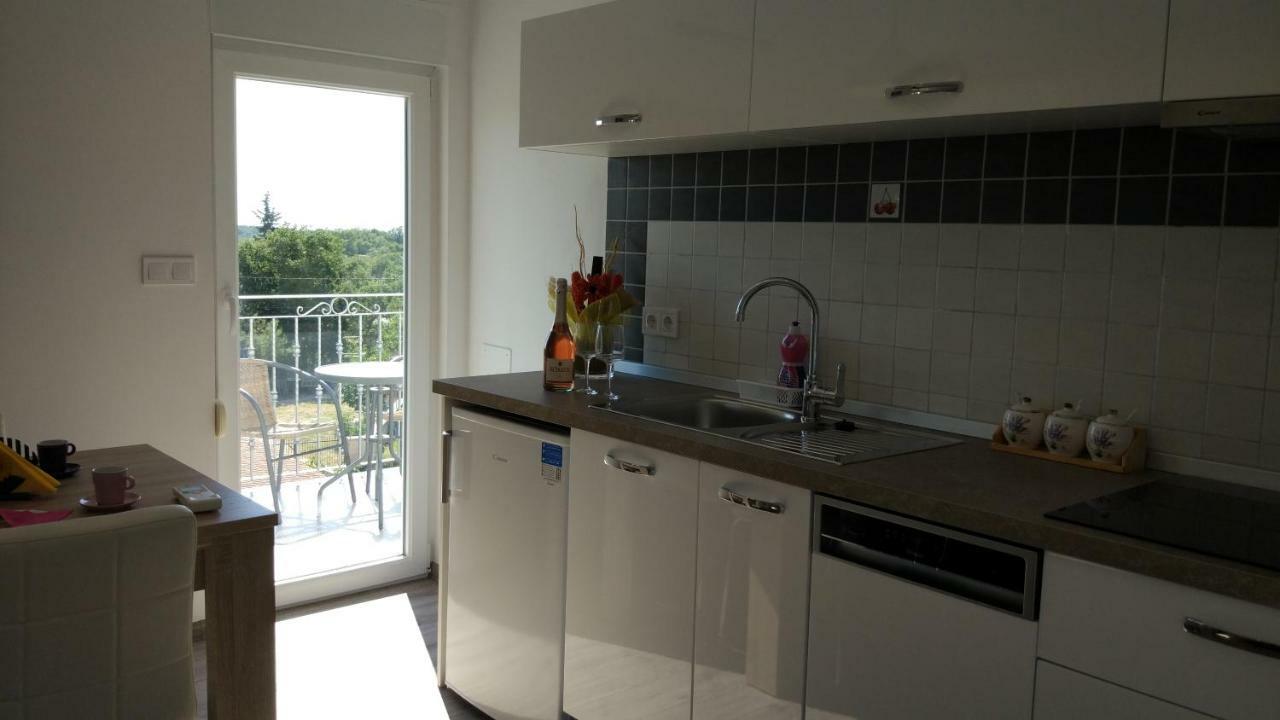 Apartments Angeline Rovinjsko Selo Ngoại thất bức ảnh