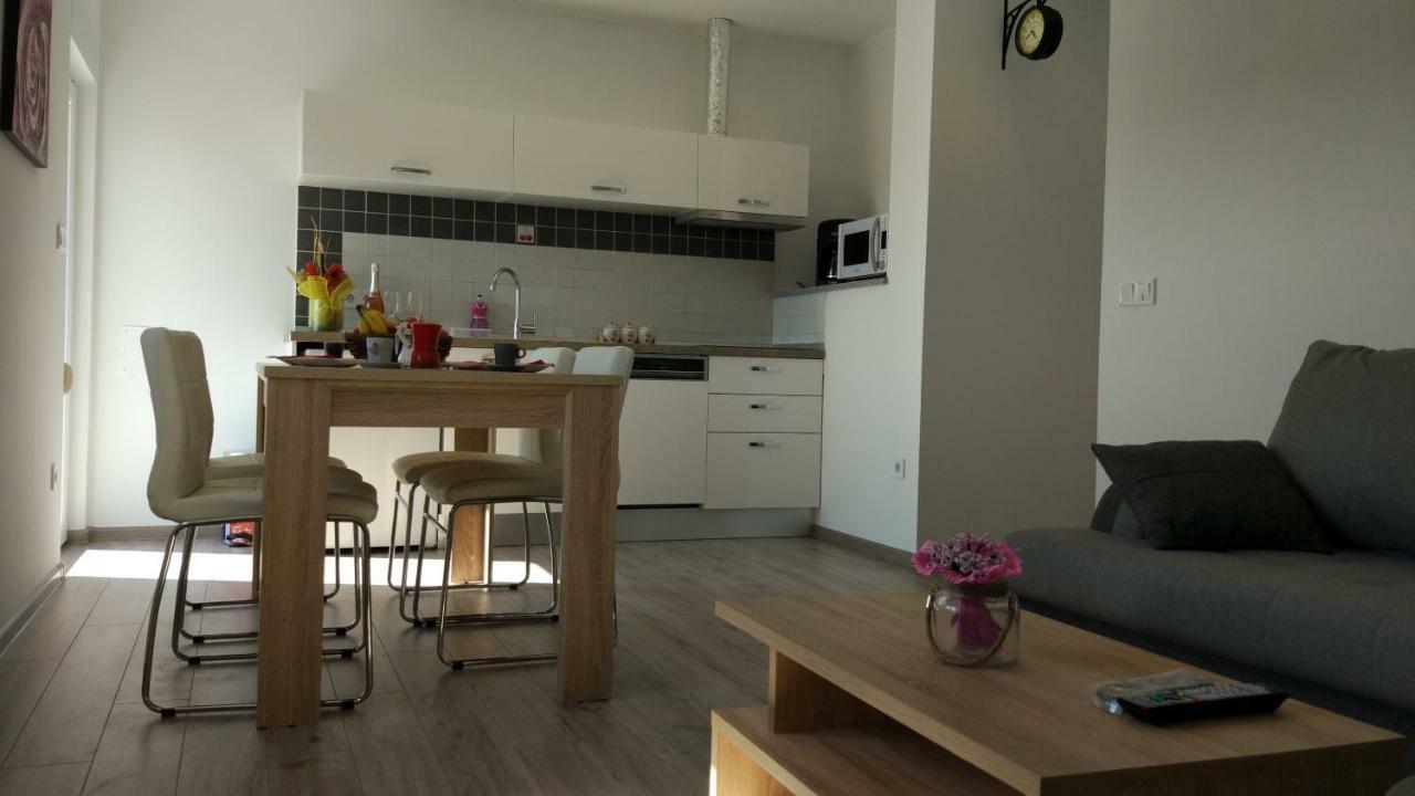 Apartments Angeline Rovinjsko Selo Ngoại thất bức ảnh