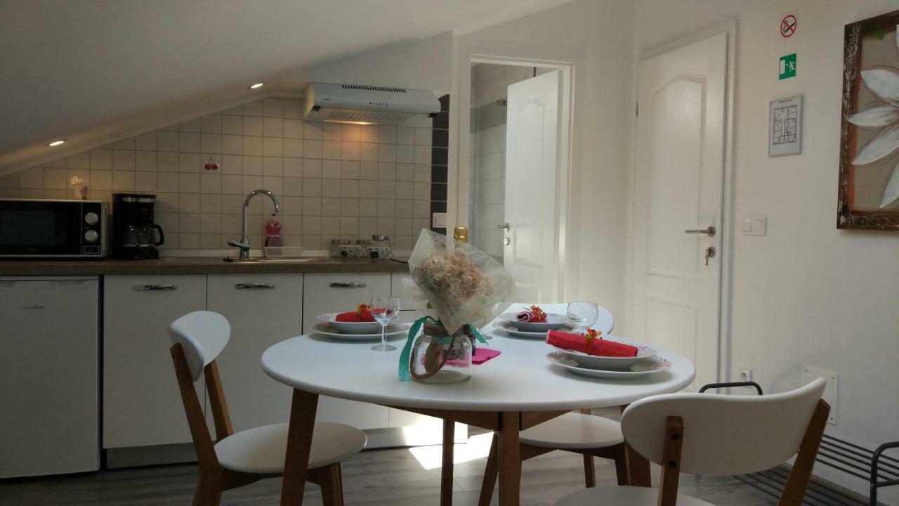 Apartments Angeline Rovinjsko Selo Ngoại thất bức ảnh